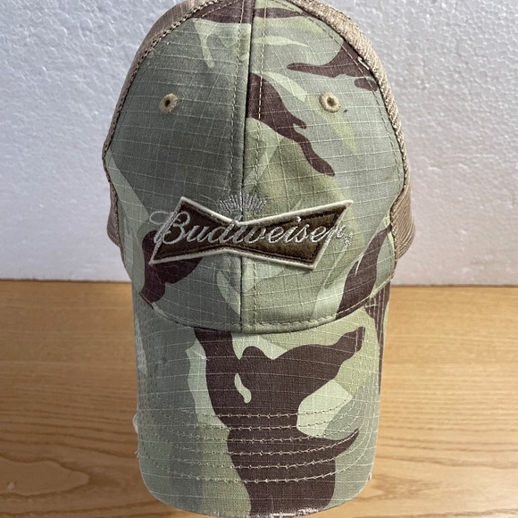 Camo Budweiser Hat Official Anheuser Busch Beer Distressed Hunting Adjustable - Picture 2 of 10